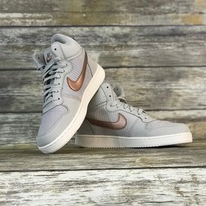 Nike Court Borough Mid Prem